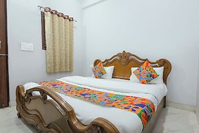 Fabhotel City Charm