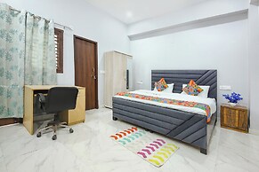 Fabhotel City Charm