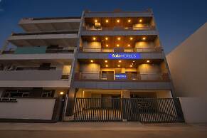 Fabhotel City Charm
