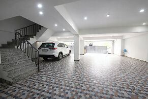 Fabhotel City Charm