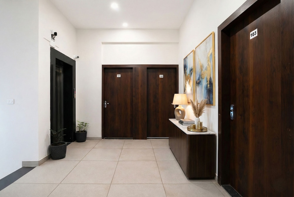Fabhotel Olive Inn