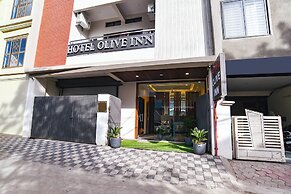 Fabhotel Olive Inn