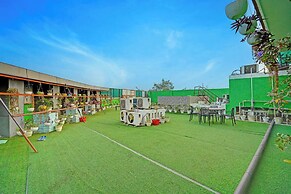 Fabhotel Pingla Residency