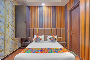 Fabhotel Pingla Residency
