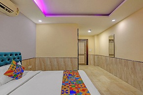 Fabhotel Redisston