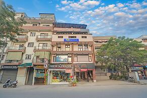 Fabhotel Silver Inn Residency
