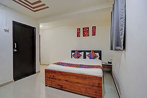 Fabhotel Pearl Inn