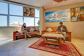 Fabhotel Pearl Inn