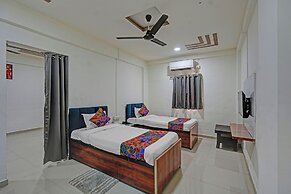 Fabhotel Pearl Inn