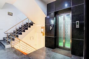 Fabhotel Raj Niwas
