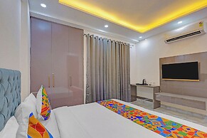FabHotel Premier Stays - 800m from Artemis Hospitals Gurgaon