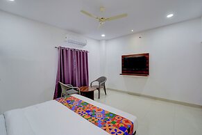 Fabhotel Yagna Grand