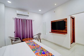Fabhotel Yagna Grand