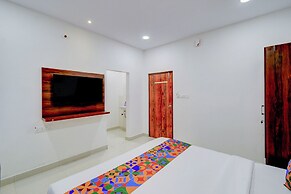 Fabhotel Yagna Grand