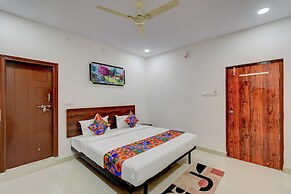 Fabhotel Yagna Grand