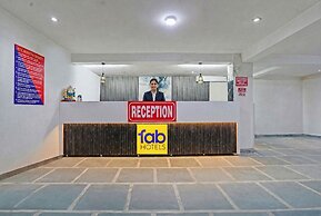 Fabhotel Poorva Residency