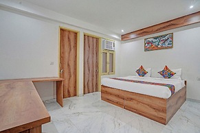 Fabhotel Poorva Residency