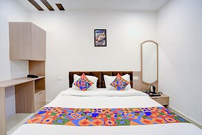 Fabhotel Swastik Villa