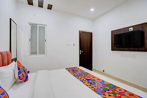 Fabhotel Swastik Villa