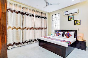 Fabhotel Sarala Residency