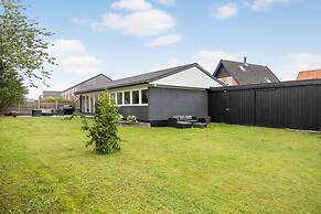 Renovated House Located on Skolebakken 60