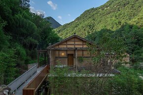 Jinglu Lanshan Inn