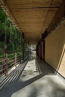 Jinglu Lanshan Inn