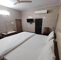 Hotel Asha