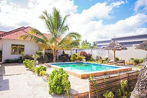 Pongwe Beachfront Villa
