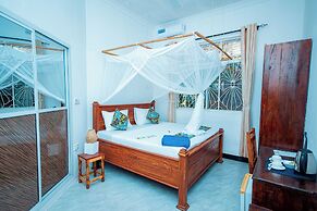 Pongwe Beachfront Villa