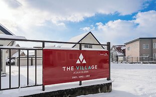 THE VILLAGE 1002
