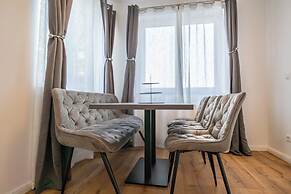 Ideal 2BR 1LR Apt for 6P Donaustadt