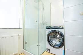 Ideal 2BR 1LR Apt for 6P Donaustadt