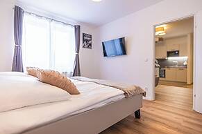 Ideal 2BR 1LR Apt for 6P Donaustadt