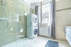 Sweet 2BR 1LR Apartment Donaustadt