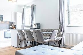 Sweet 2BR 1LR Apartment Donaustadt