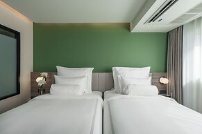 The Akyra Bangkok 11