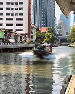 The Akyra Bangkok 11
