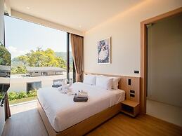 Elegant Aileen 3 Bedroom Pool Villa Naithon
