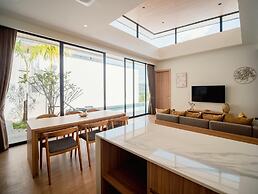Elegant Aileen 3 Bedroom Pool Villa Naithon