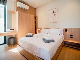 Elegant Aileen 3 Bedroom Pool Villa Naithon