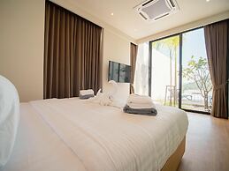 Elegant Aileen 3 Bedroom Pool Villa Naithon