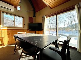 Three Peaks House