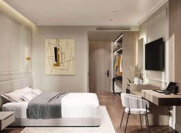Hotel By Holiday