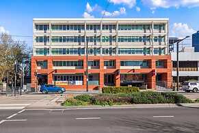 Adelaide Central Living!
