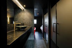 Supper boutique suites