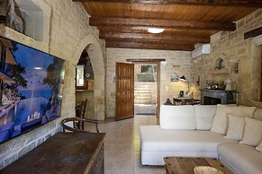 Maratho Villa - With Private Pool