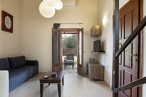 Maratho Villa - With Private Pool