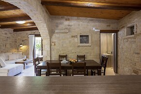 Maratho Villa - With Private Pool