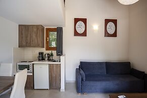 Maratho Villa - With Private Pool